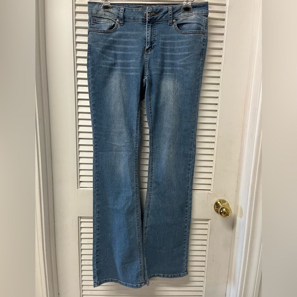 Sz 11 Women's wax Flare Jeans